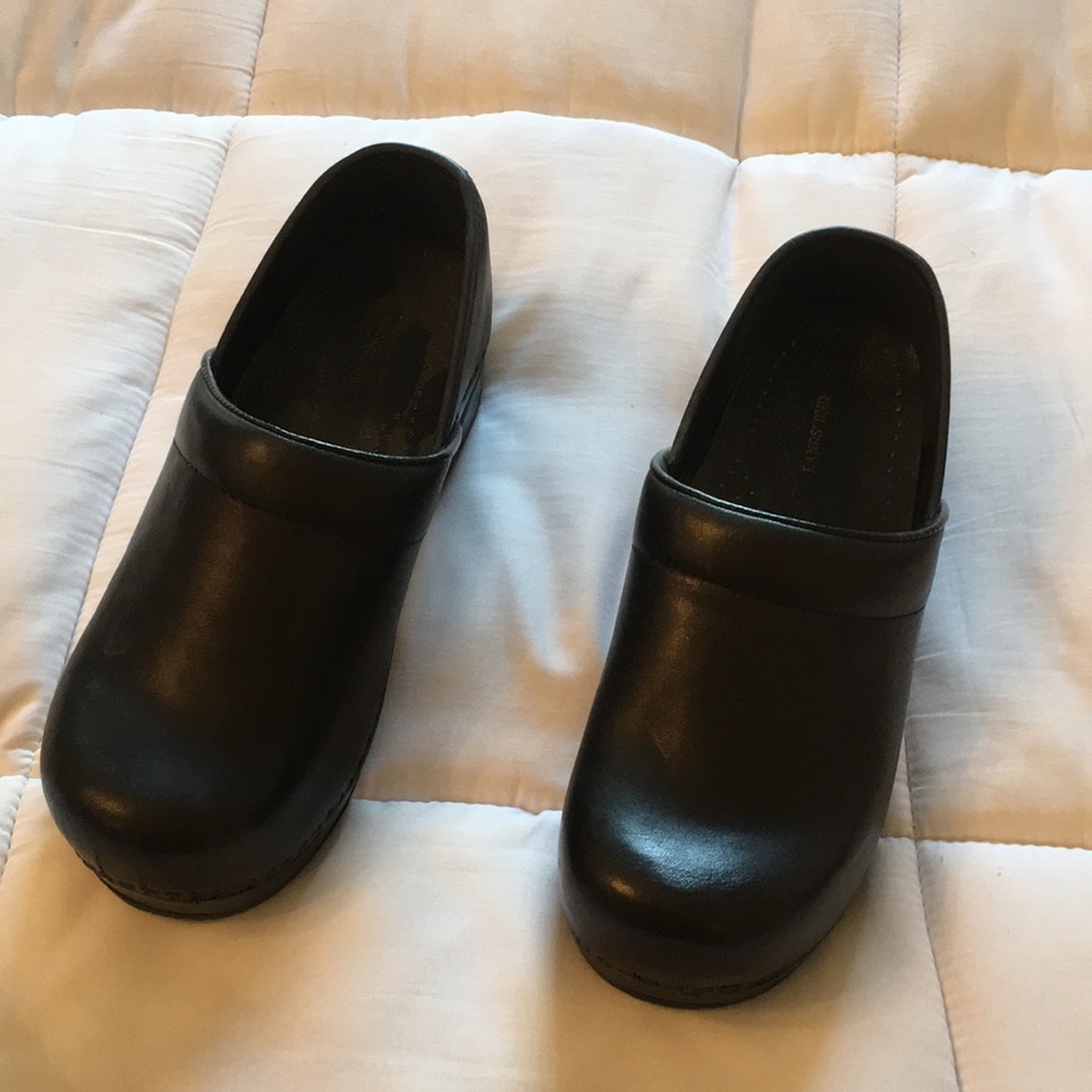 NWOT Lands End Clogs